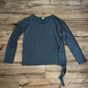 gray long sleeve top